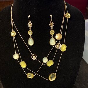 Elegant Gold and Yellow Jewelry Set